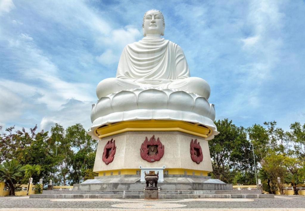 Hotel Oyo 587 Trang Long Nha Trang Zewnętrze zdjęcie