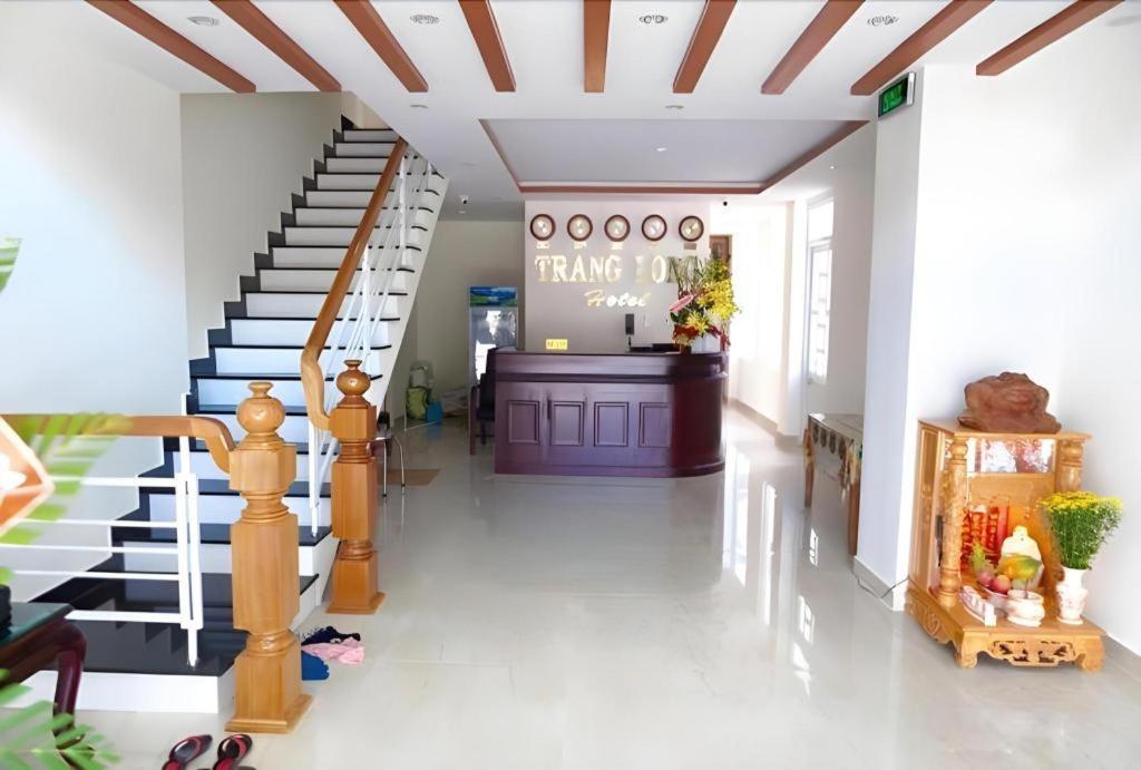 Hotel Oyo 587 Trang Long Nha Trang Zewnętrze zdjęcie